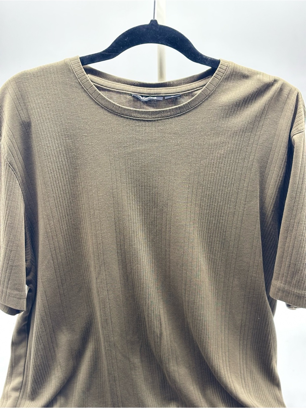 Claiborne Olive Short-Sleeve Ribbed Crew Neck Tee